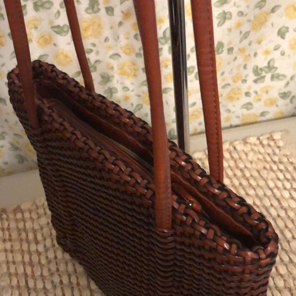 Nine West purse - Picture 3 of 9